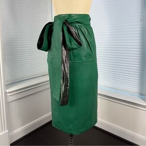 Marc Jacobs Green Pencil Skirt with Black Tie